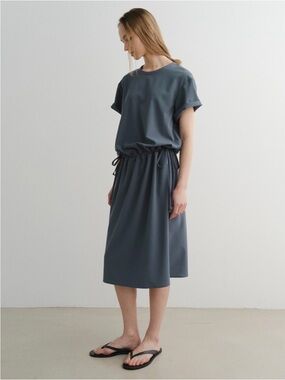 Eaah “Elin” slate grey drawstring-waist midi dress (one size)